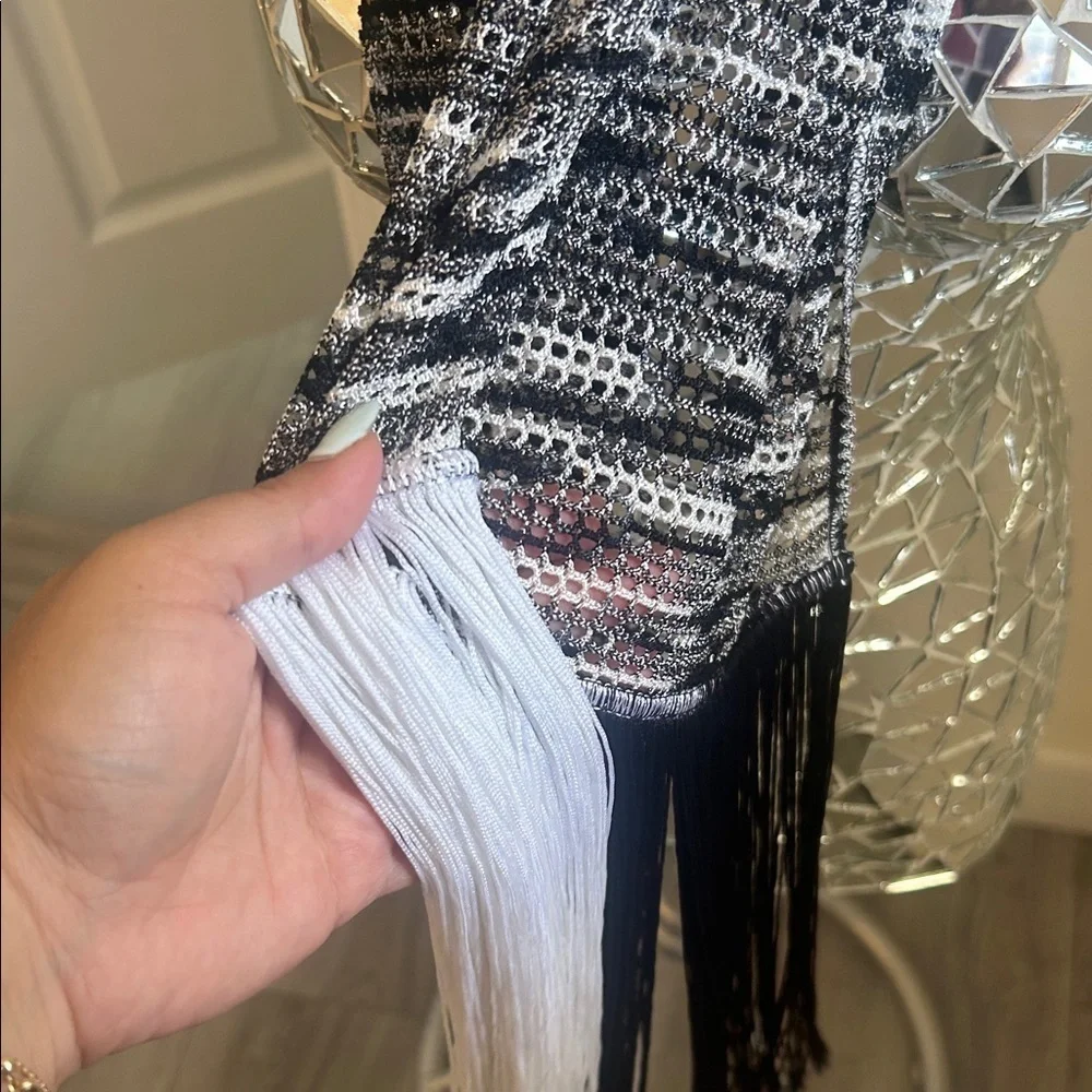 MISSONI RARE Vintage Viscose Black and White Fringe Long Scarf